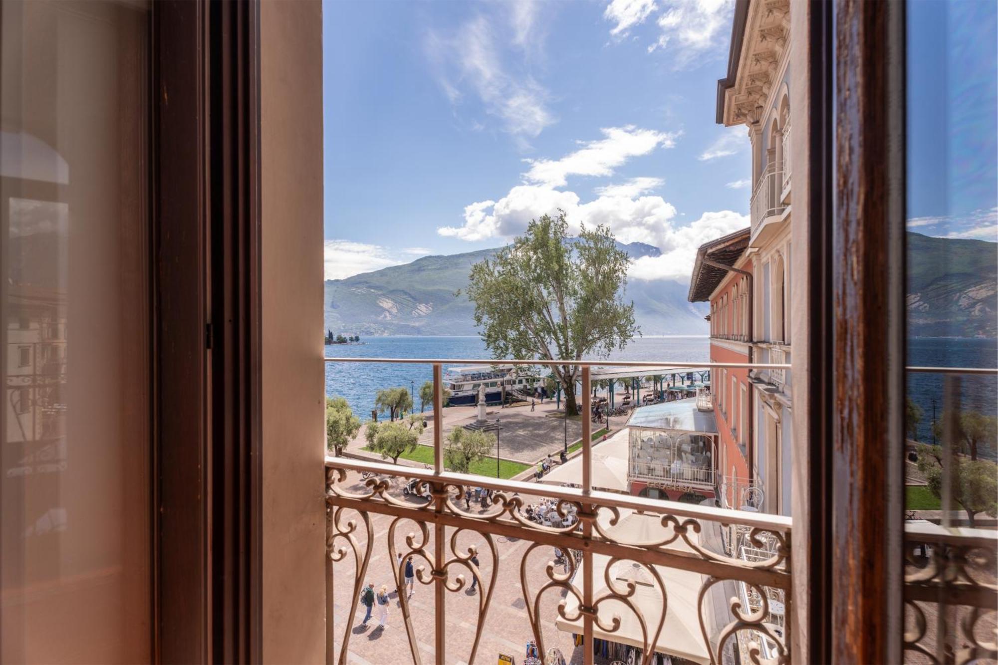 Casa La Torre, The View On The Lake Рива-дель-Гарда Екстер'єр фото