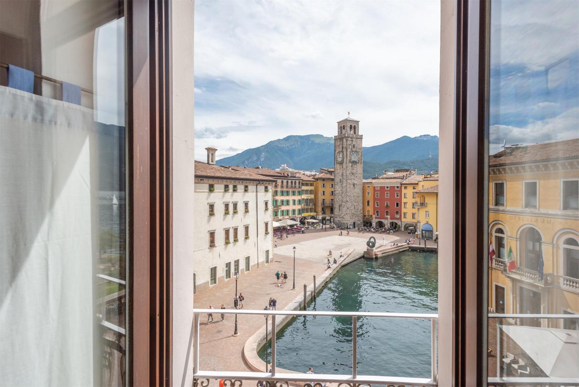 Casa La Torre, The View On The Lake Рива-дель-Гарда Екстер'єр фото